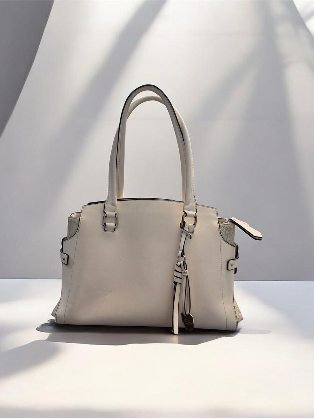 London Fog cream satchel shoulder handbag - Picture 2 of 9